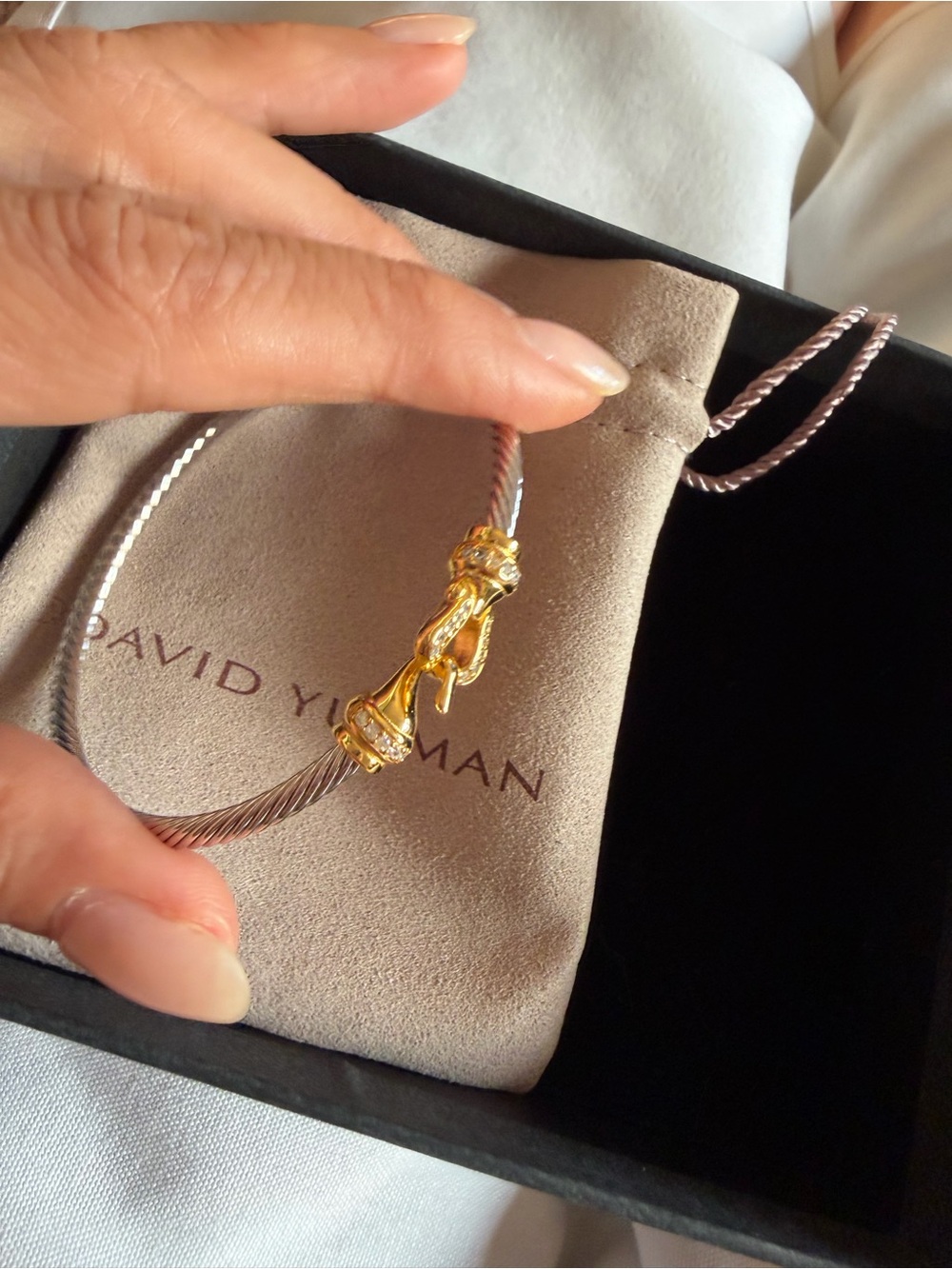 David Yurman Sterling Silver 18K Gold Diamond Cable Hook Bracelet Medium M Box - Picture 10 of 17